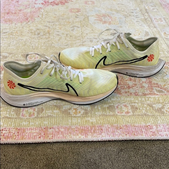 Nike Zoom Pegasus - Picture 5 of 8